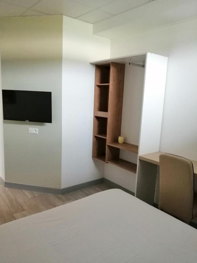 Appartel 76 Chambres Rouxmesnil-Bouteilles Εξωτερικό φωτογραφία