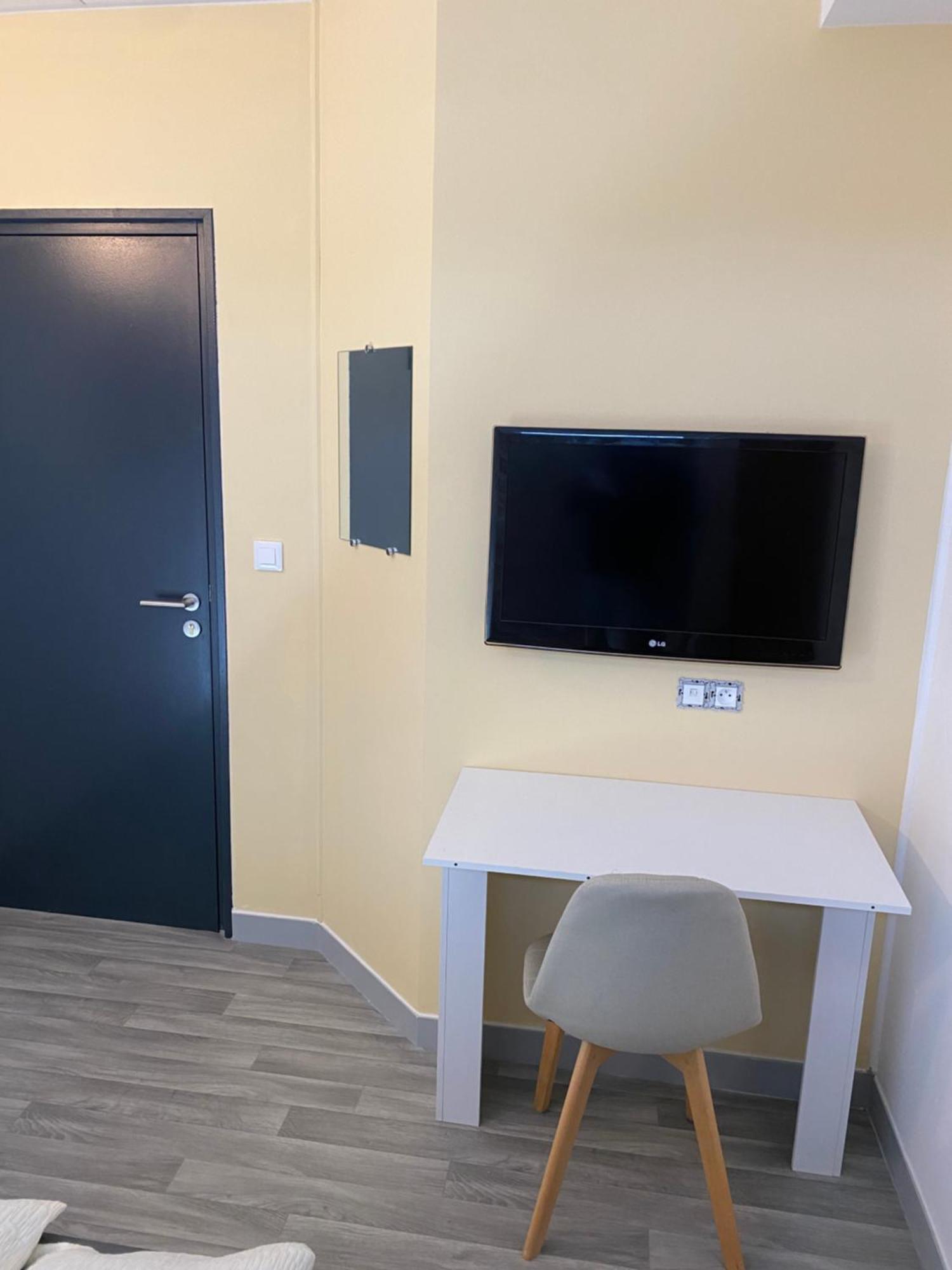 Appartel 76 Chambres Rouxmesnil-Bouteilles Εξωτερικό φωτογραφία
